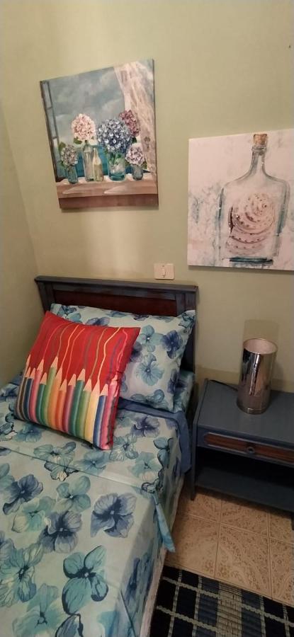 פולינה Maria Banana Guest House מראה חיצוני תמונה