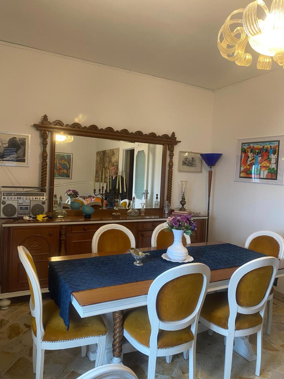 פולינה Maria Banana Guest House מראה חיצוני תמונה