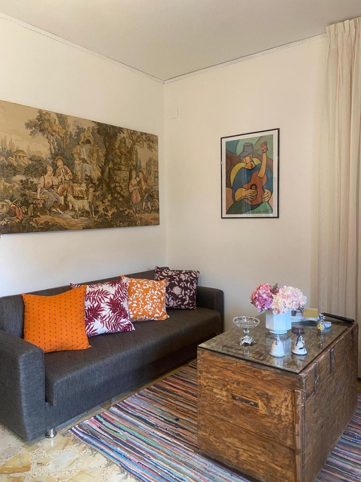 פולינה Maria Banana Guest House מראה חיצוני תמונה